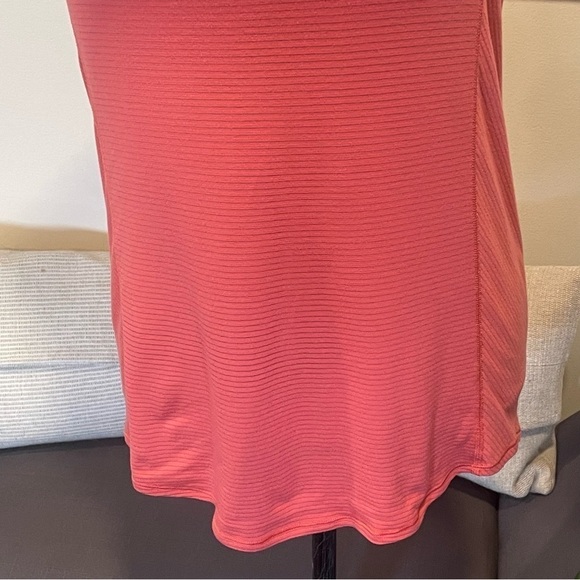 Lululemon Women's Wild Tank Top Strappy Coral Stripes size 6 Yoga Workout - Picture 4 of 9